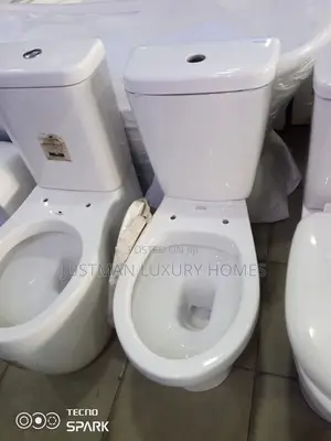 Complete Set Golden Diamond Close Couple Wc