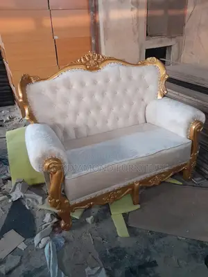 Complete Set of Executive Carving Chair