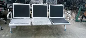 Standard and Original Airport Chair for Visitors