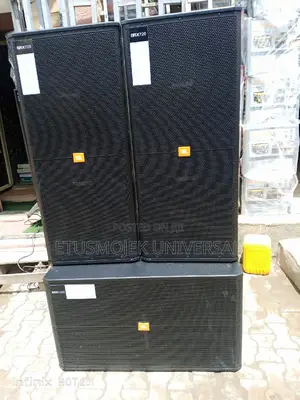 Pair of JBL Full Range Speaker