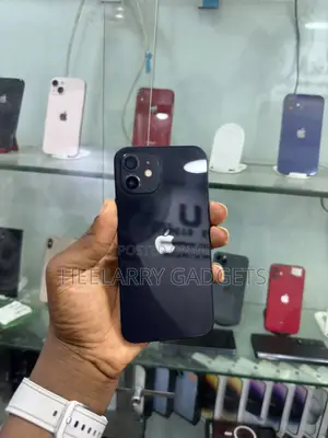 Apple iPhone 12 64 GB Black