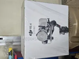 DJI RS 4 Combo