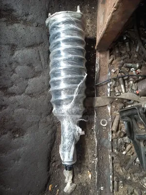 Front Shock 4wheel Lexus LS460 2008 2010 2012 2013