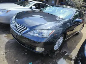 Lexus ES 350 2012 Gray