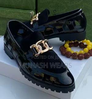 Gucci Leather Shoe