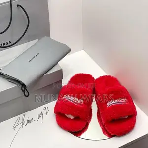 Luxury BALENCIAGA Slide