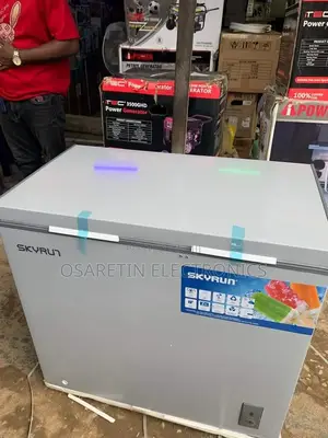 Skyrun Freezer 200a Cools From Down to Up