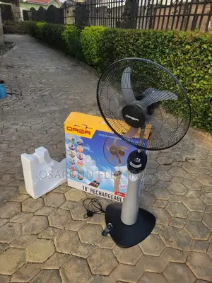Qasa Long Lasting Rechargeable Fan 18 Inches