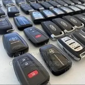 Key Programmer and Locksmith Key Duplicating