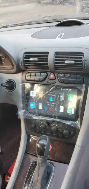 2005-2009 Mercedes Benz C230 Android Navigation System