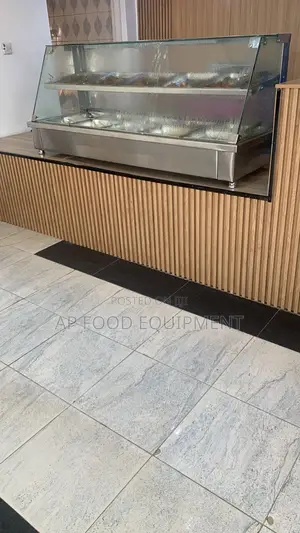 High Quality Food Showcase Warmer.