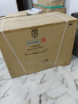 Original Scanfrost 300litres Chset Freezer 