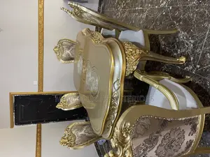 High Quality Royal Dining Set