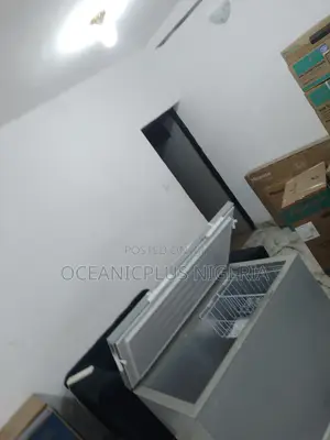 Top-Selling-Hisense-297litres-Chest Freezer!