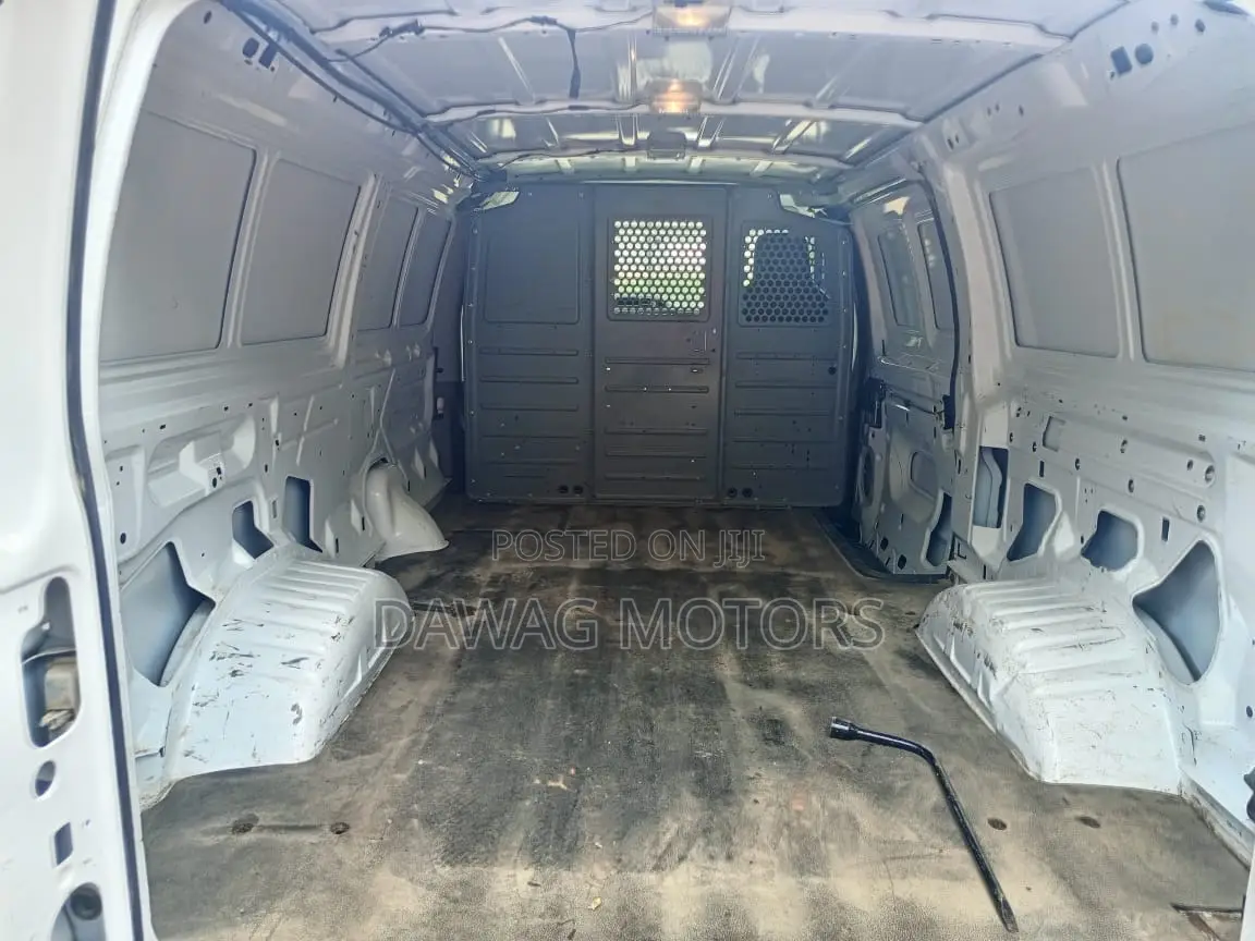 Ford E350 2011 White