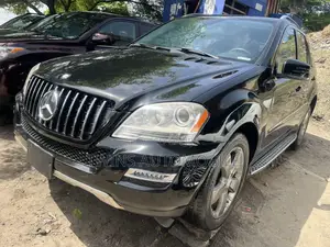 Mercedes-Benz M Class ML 350 4Matic 2011 Black