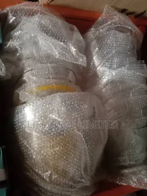Quality Acrylic Champagne Bucket