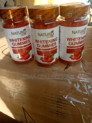 Nature Cure Whitening Gummies