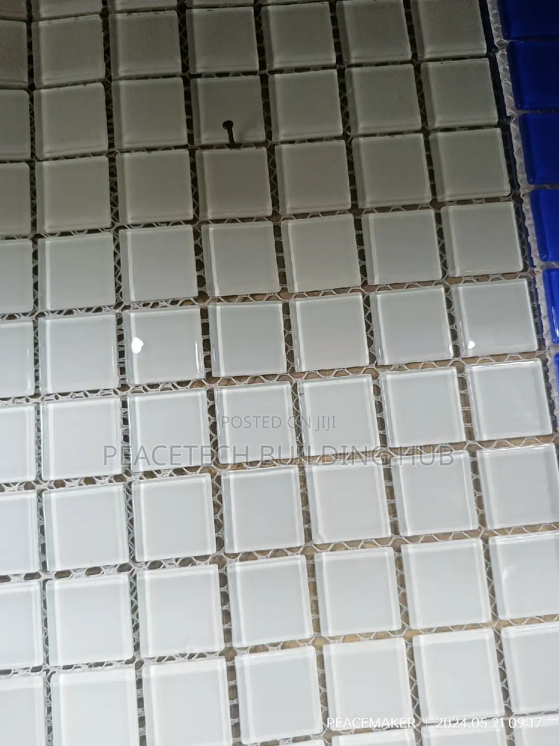 Quality White Mosaic Crystal
