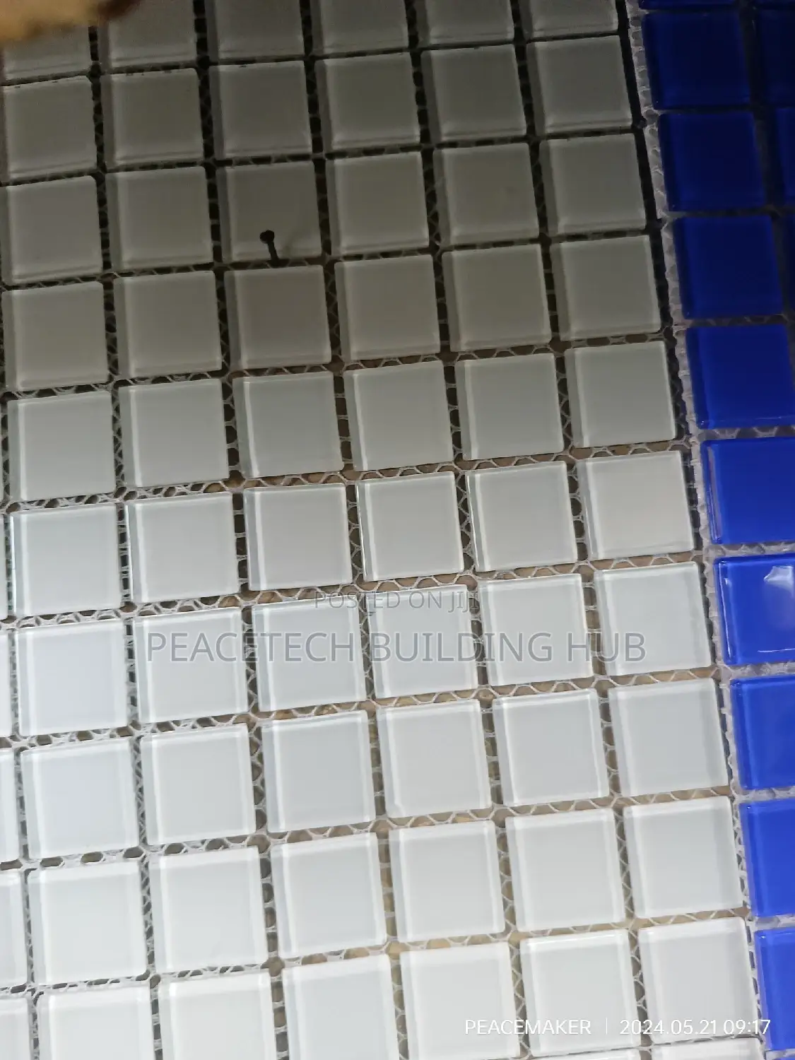 Quality White Mosaic Crystal