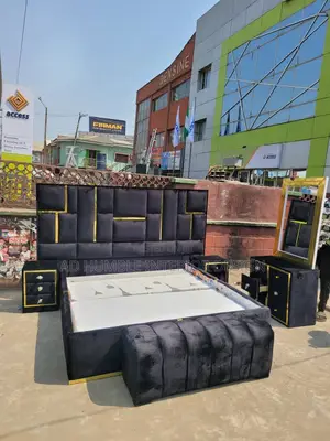 6=6 Padded Bedframe.