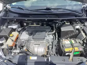 Toyota RAV4 2018 Silver