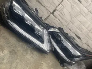 Lexus Lx 570 2018 Three Torch Headlights