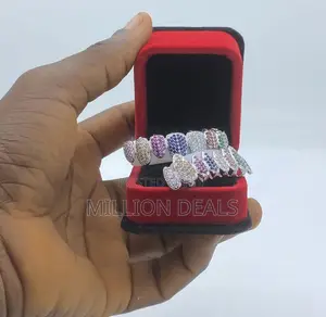 Iced Luxe Unique Teeth Hip Hop Grillz