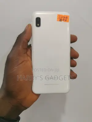 Samsung Galaxy A10e 32 GB White