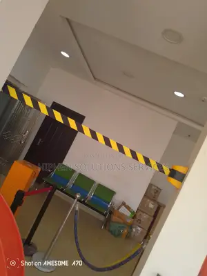 Retractable Belt Barriers Wall Mount