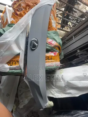 Boot Chrome With Logo Rx350 2018 Available as Seen