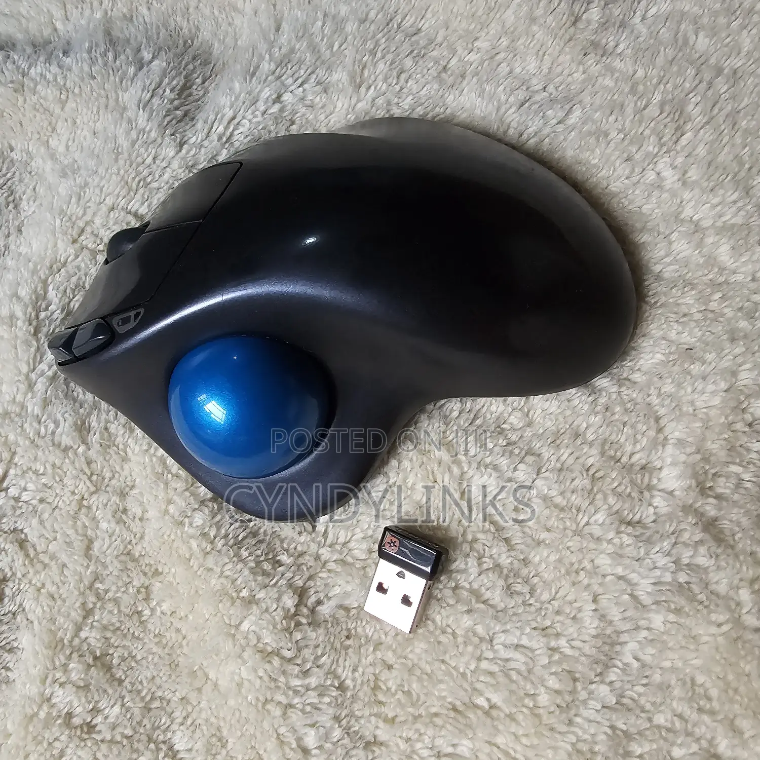 Logitech M570 Trackball Mouse