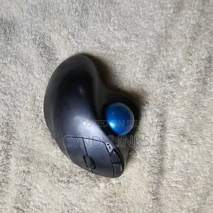 Logitech M570 Trackball Mouse