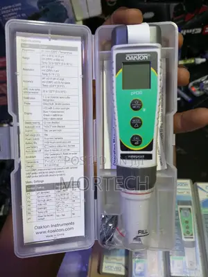 Oakton Phtestr 30 Waterproof Pocket PH Tester