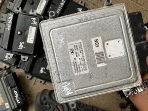 ECU Brain Box Hyundai Sonata 2012 Model 39120-2eyb0