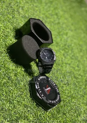 Rubber Strap Men’S Wrist Stylish Watch