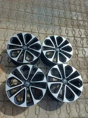 Honda Alloyed Rim18