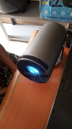 Portable Android Projector