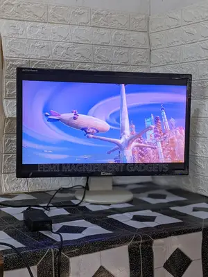 QNIX 28 Inches 3840x2160 UHD Monitor HDMI.