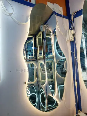 Shapeless Vanity Mirror With Led Lights