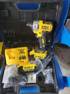 68 Volts Dewalt Impact Wrench
