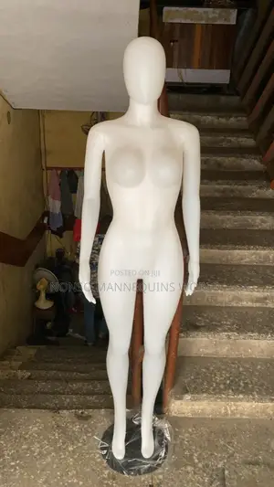 Detachable Plastic Size 10 Female Faceless White Mannequin