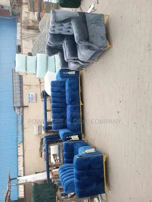 Couch of 7 Seaters for Homes/ Hotels/ Lounges/ Guesthouses