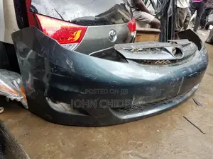 Front Bumper With Grill for Toyota Sienna