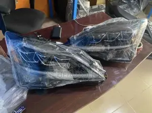 IS 250 3 Touch Headlamp Available as Seen
