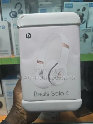 Beats Solo 4
