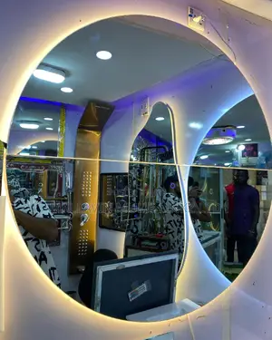 Circle Shape Mirrors With LED Lights