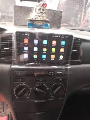 Toyota Corolla L.E 03- 2006 Android Screen With Rear Camera