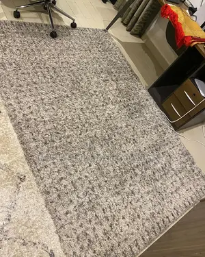 5/7 Foreign Rug