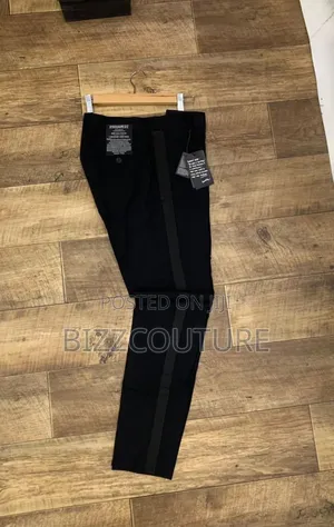 Original Italian Dsquared2 Pants Available in Store